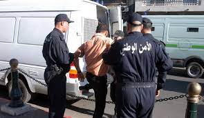 صورة توقيف 05 أشخاص متورطين في تجارة المخدرات بديدوش مراد