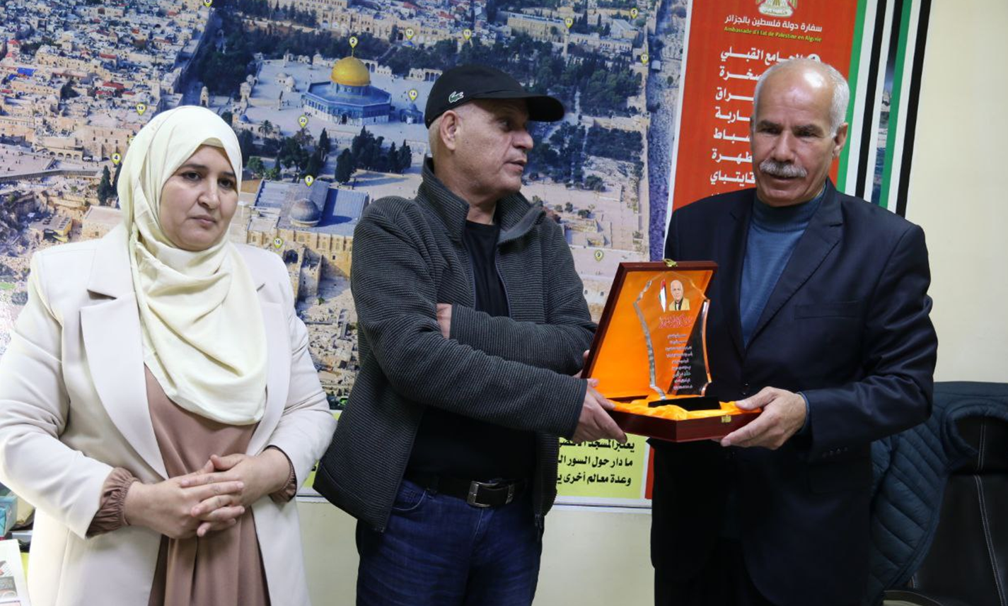 من زنازين القيد إلى منابر الكلمة