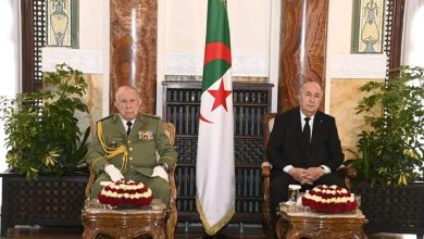 صورة الرئيس تبون يُكرّم أبطال الجيش