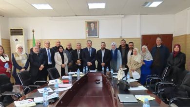 صورة لقاء وزير الصحة بالنقابة