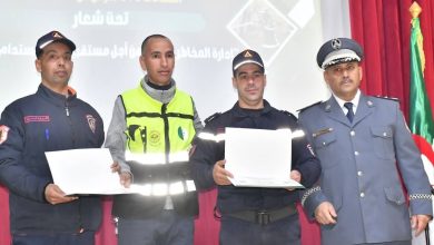 صورة النعامة تحيي اليوم العالمي